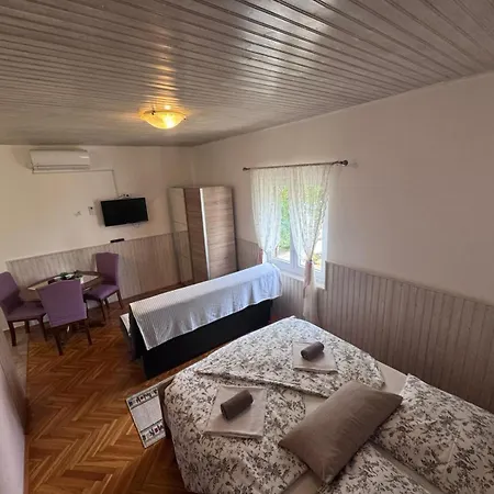 Gasthuis Apartments&rooms Neno