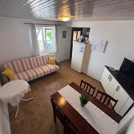 Guest house & Neno 4*