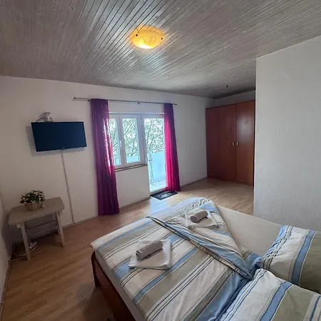 Gasthuis Apartments&rooms Neno