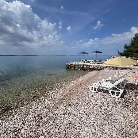 Apartments&rooms Neno 3*