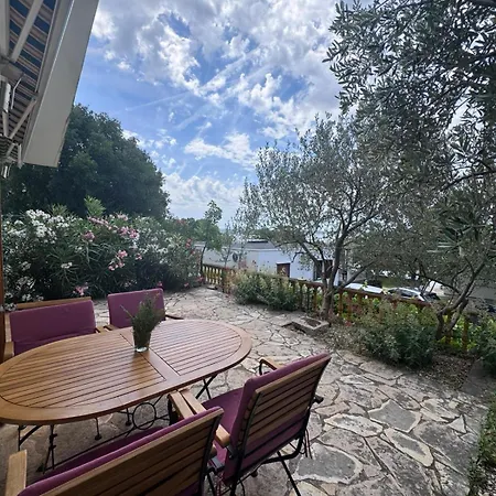 & Neno Vendégház 4*