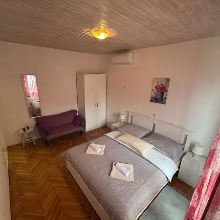 Vendégház & Neno Tribanj-Krušćica